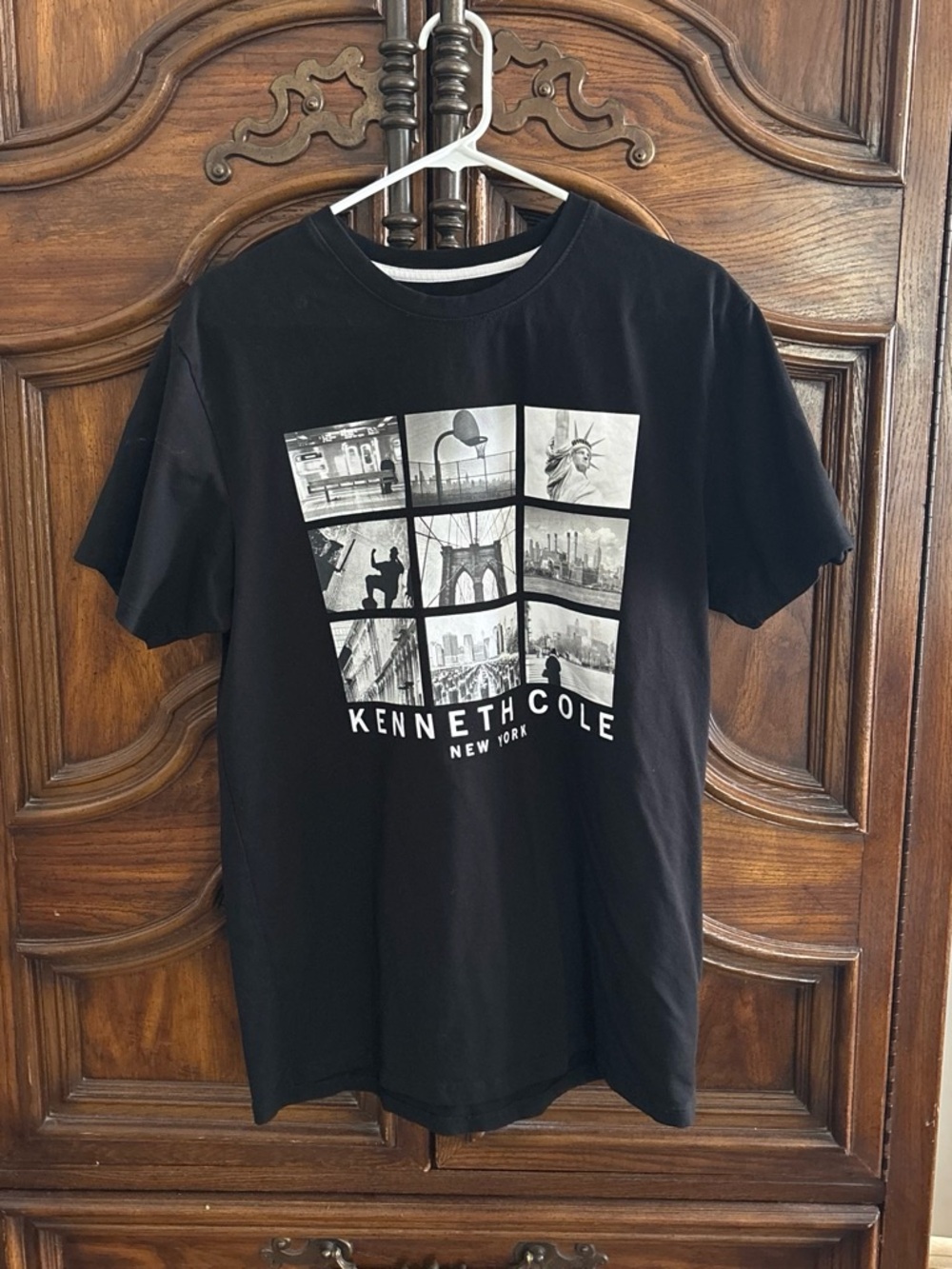 Kenneth Cole New York Tshirt